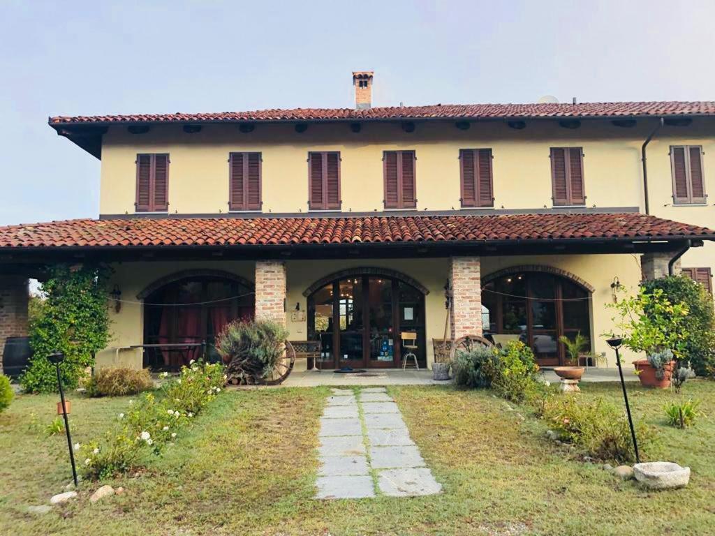 La Madonnina Agriturismo Dore Alba  Exterior foto